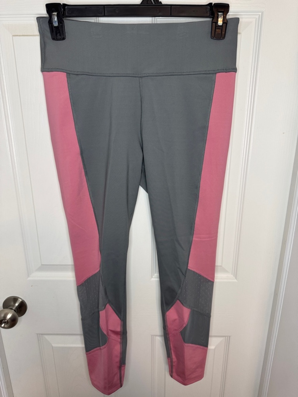 NWOT Avia Activewear Performance Leggings